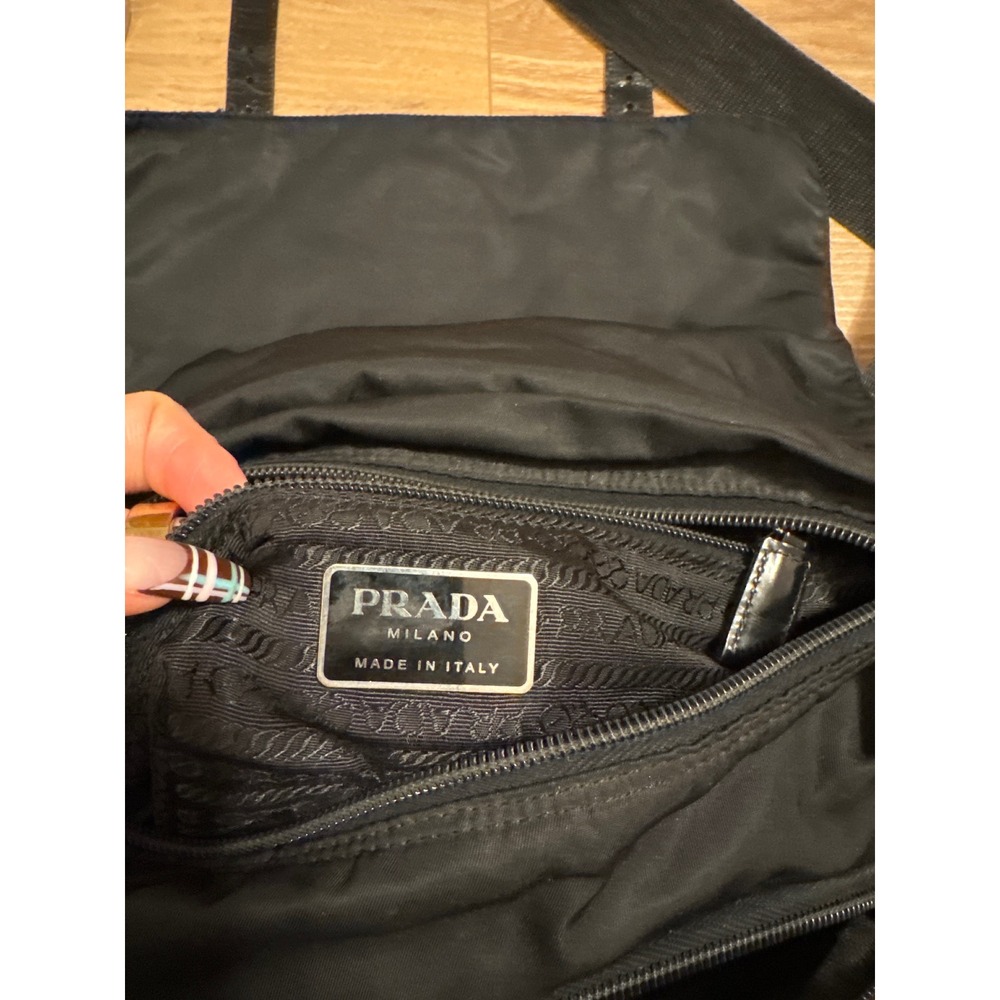 Prada Black Nylon Messenger Bag Crossbody Vela Buckle Flap Logo Vintage Large - Picture 5 of 12